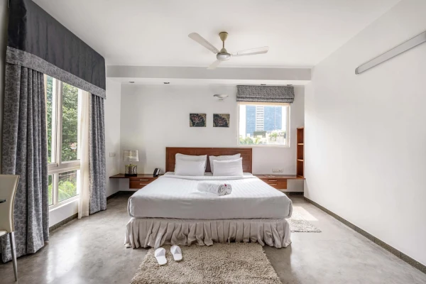 budget hotel in lavelle road, bangalore - the pentouz lavelle road