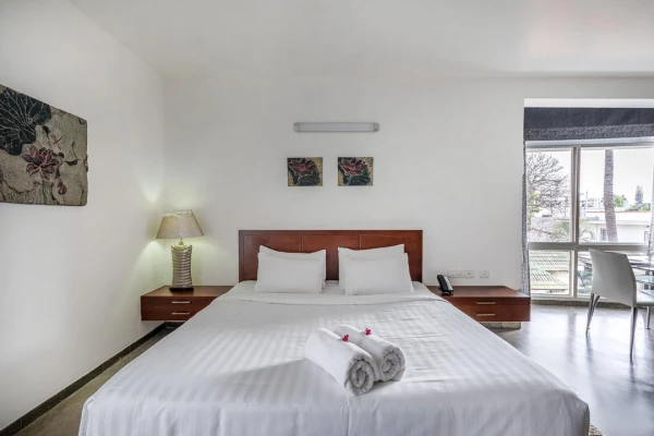 hotel in lavelle road, bangalore for family - the pentouz lavelle road