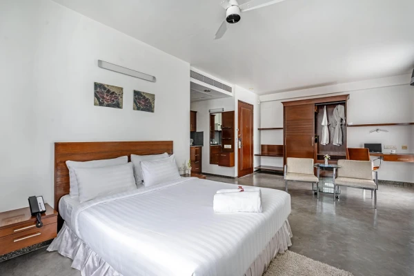 3 star hotel in lavelle road, bangalore - the pentouz lavelle road