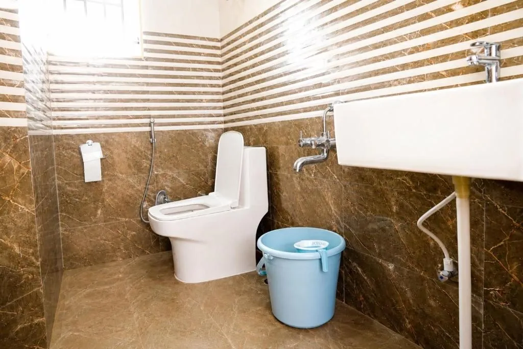 hotel in bellandur, bangalore for family - the royal suites