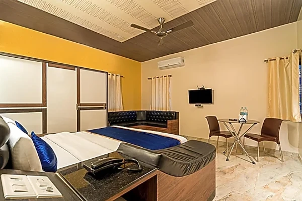 best day stay hotels in the venue by seasons suites bangalore