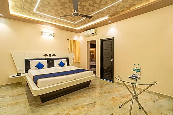 hotel with party hall in yelahanka, bangalore - the venue by seasons suites