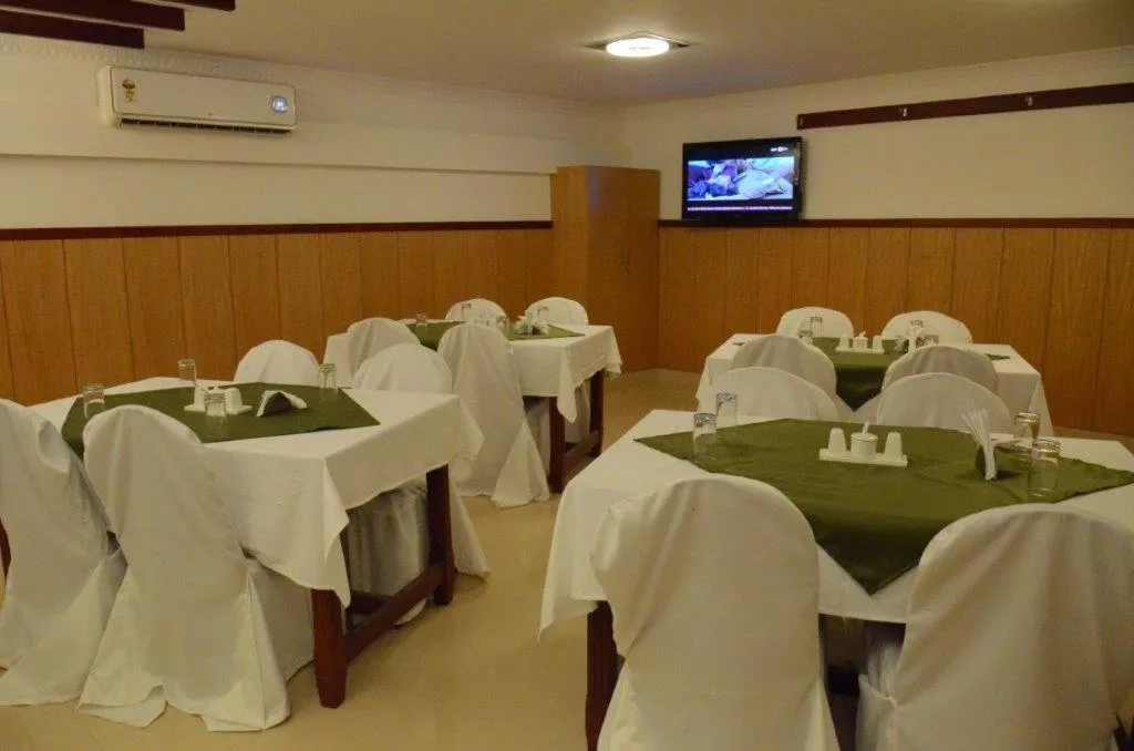 hourly stay hotels in trinity suites bangalore