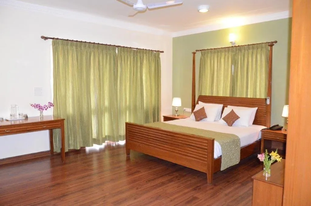 4 star hotels in trinity suites bangalore