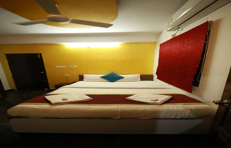 Service Apartment in sanjay nagar, bangalore for family - tripura deluxe service apartment