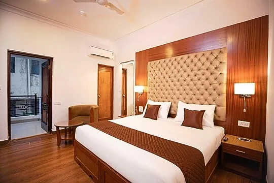 corporate offsite hotels in u by z hotels richmond circle bangalore