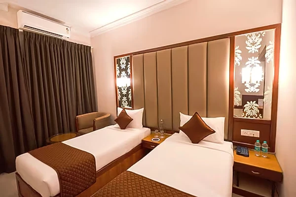 5 star hotels in u by z hotels richmond circle bangalore