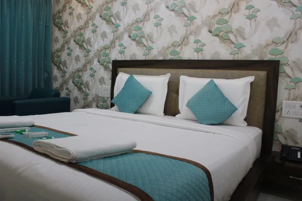 hotel in yelahanka, bangalore for family - vaishnavi suites