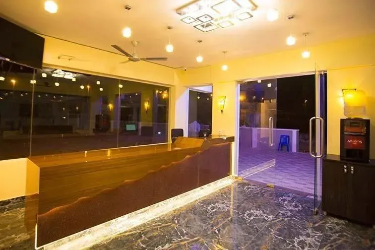 budget hotel in vidyanagar, bangalore - vee suites