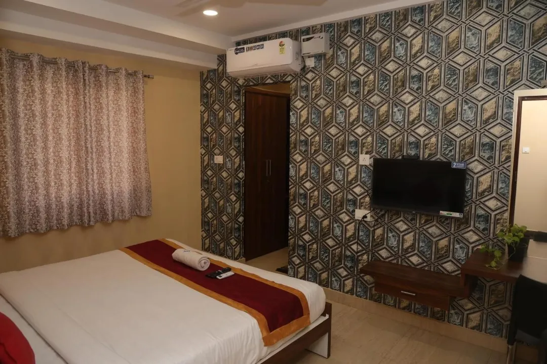 aecs layout, bangalore hotel booking - virat inn