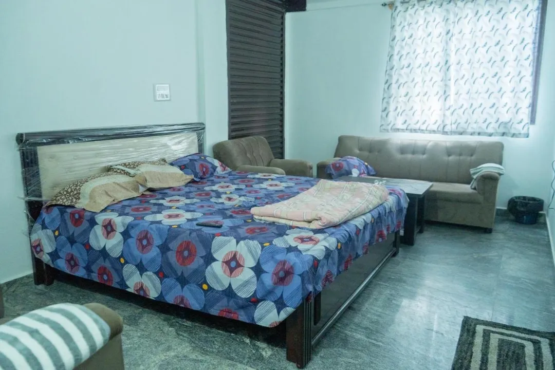 best luxury hotels in vj rooms bangalore