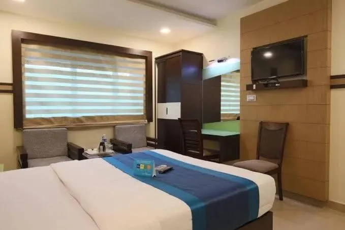 24 hours check in hotels in vp international bangalore