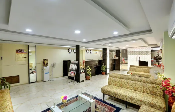 hotel near bangalore airport - windsor castle inn