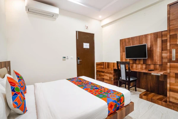 corporate offsite hotels in wonder stay suite rooms bangalore