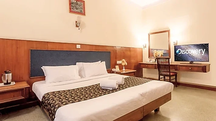 best hotels for unmarried couples in woodlands hotel bangalore