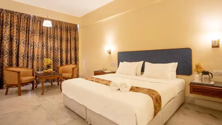 hotel with meeting room in richmond road, bangalore - woodlands hotel