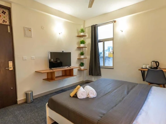 hotel in madiwala, bangalore for family - z stays silkboard