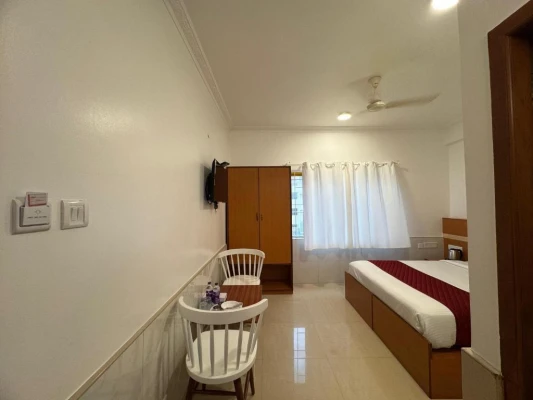 best hotels for few hours in zipp lite - hal old airport road bangalore