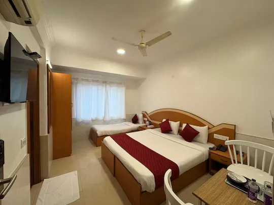 short stay hotels in zipp lite - hal old airport road bangalore