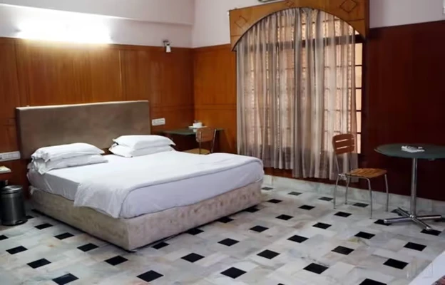 best hotels in ashoka comforts bellary