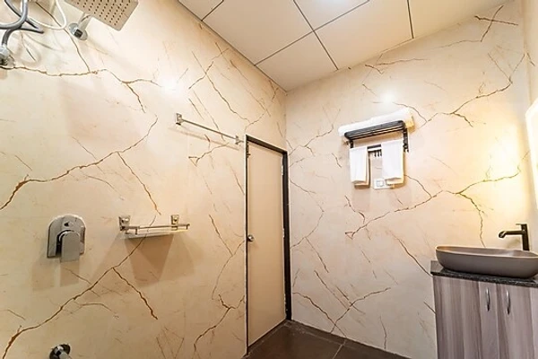 day use hotels in zipp lite ballari - leela hotel & banquets. bellary