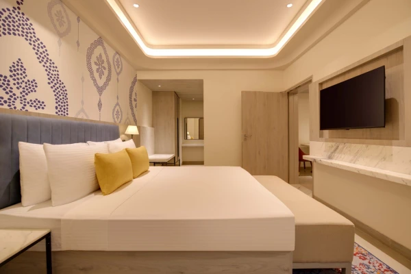 hotel with bar in bholav, bharuch - lemon tree hotel bharuch gujarat