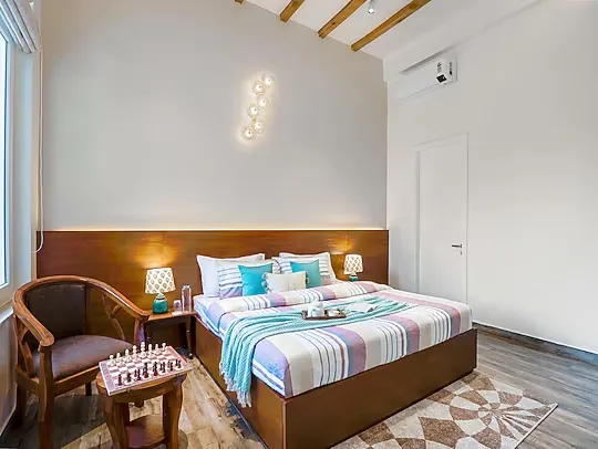 hotel near bhimtal railway station - elivaas antarmann casa zenith 6bhk villa in nainital