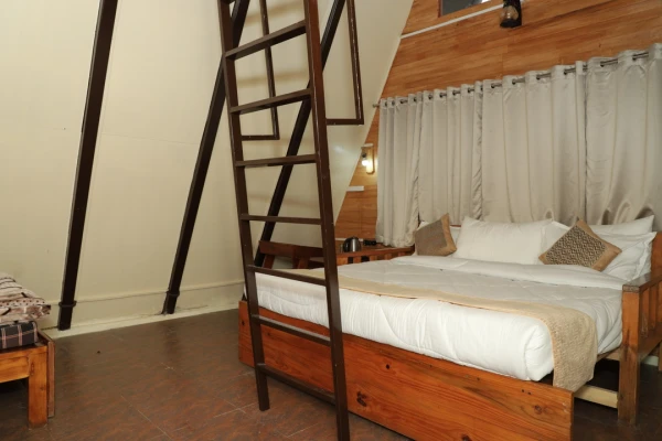 hotel with gym in naukuchityal, bhimtal - hotel yan residency bhimtal nainital