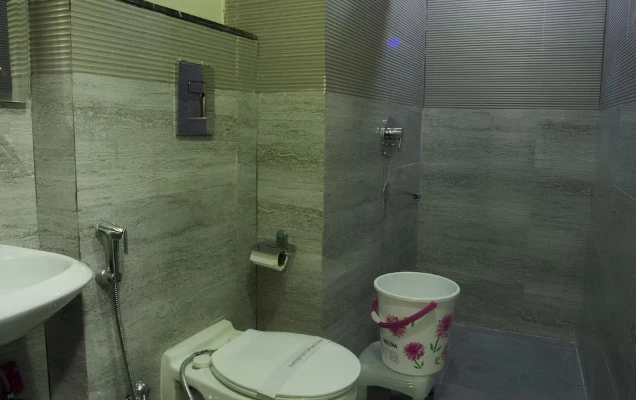 hotel near bhiwadi railway station - maan hotel