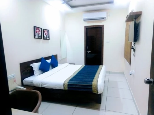 best short stay hotels in amrit hotel bhopal