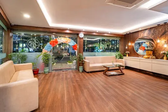 good hotels in cosmos hotel zorba bhopal