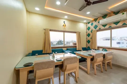 corporate hotels in cosmos hotel zorba bhopal