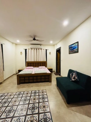 tourist hotels in courtyard villa bhopal