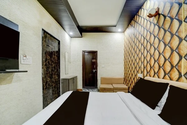 best corporate hotels in hotel 9 cube bhopal