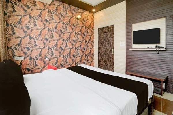book hotels in hotel 9 cube bhopal