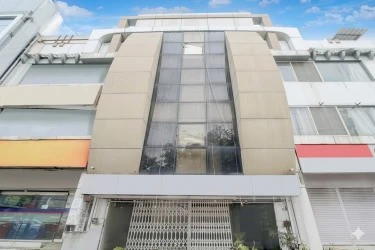 tourist hotels in hotel 9 cube bhopal