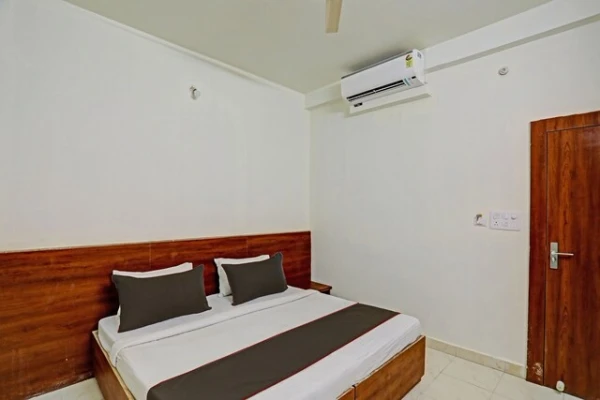 best day time hotels in hotel aditya inn bhopal