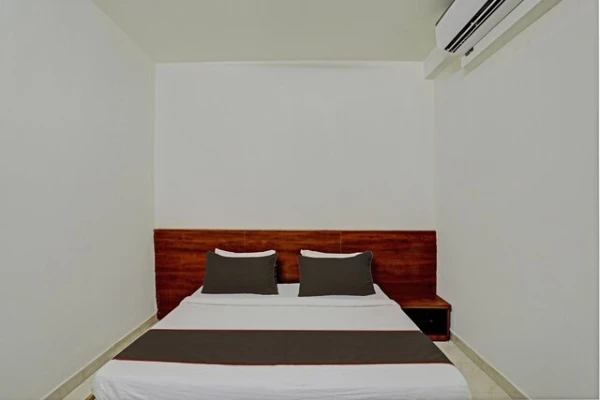 best hourly stay hotels in hotel aditya inn bhopal