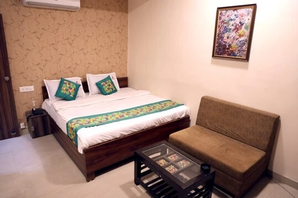 hoshangabad road, bhopal hotel booking - hotel alankar