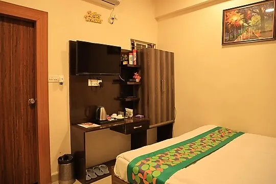 flexible hotel booking in hotel alankar bhopal