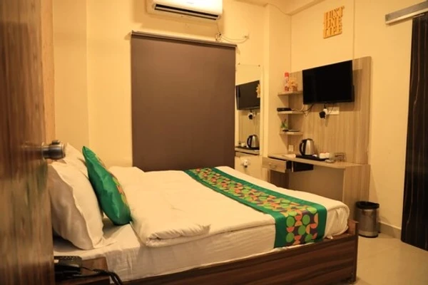 hotel in hoshangabad road, bhopal for couples - hotel alankar