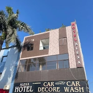 hotel with free parking in ayodhya bypass, bhopal - hotel alexa by p2
