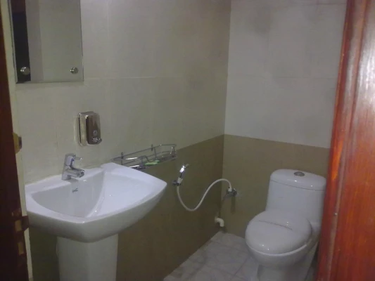 business hotels in hotel arq manor deluxe bhopal