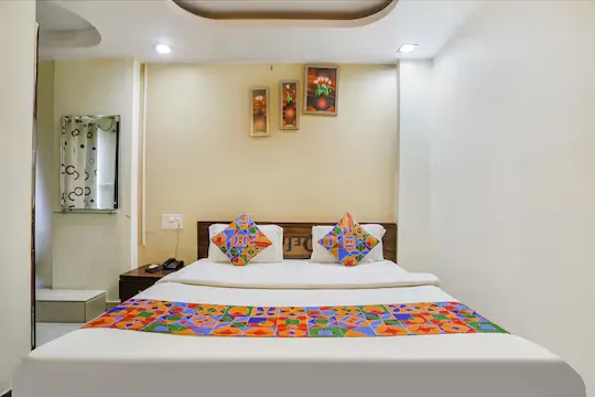 hotels for unmarried couples in hotel ashoka palace bhopal