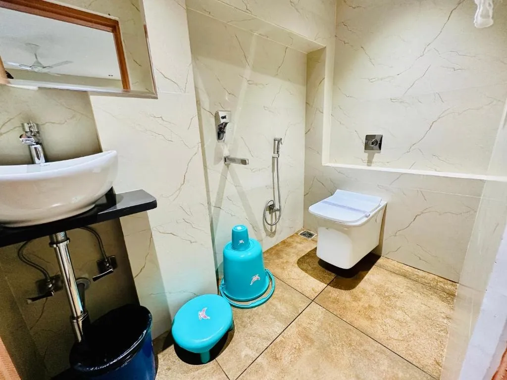 hourly stay hotels in hotel balaji inn bhopal