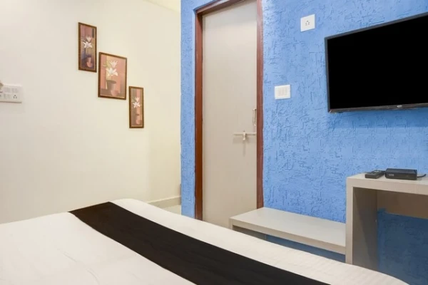 budget hotel in new market, bhopal - hotel bine venue
