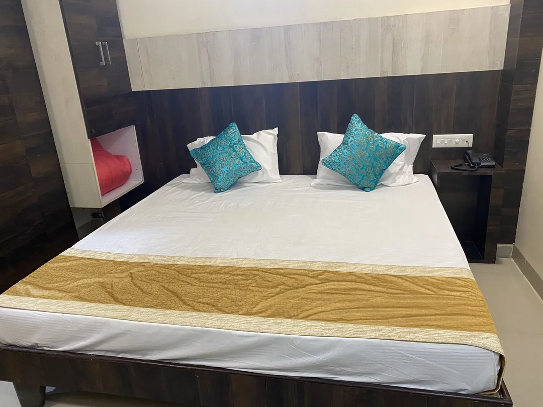 best day stay hotels in hotel brij residency bhopal