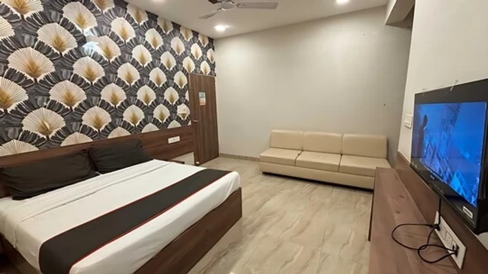 budget hotel in kolar road, bhopal - hotel convivial ark