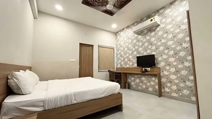 best couple friendly hotels in hotel convivial ark bhopal