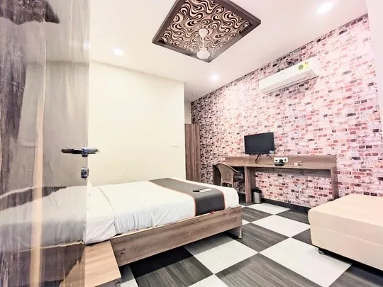 best business hotels in hotel convivial ark bhopal